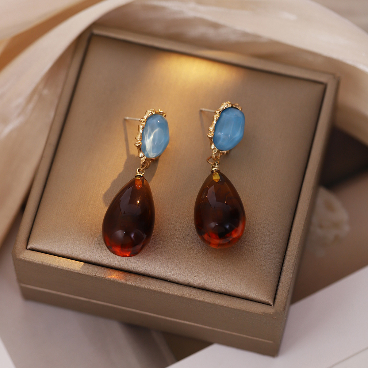 Vintage Hong Kong Style Silver - Vintage Fashion Hong Kong のレビューと価格
