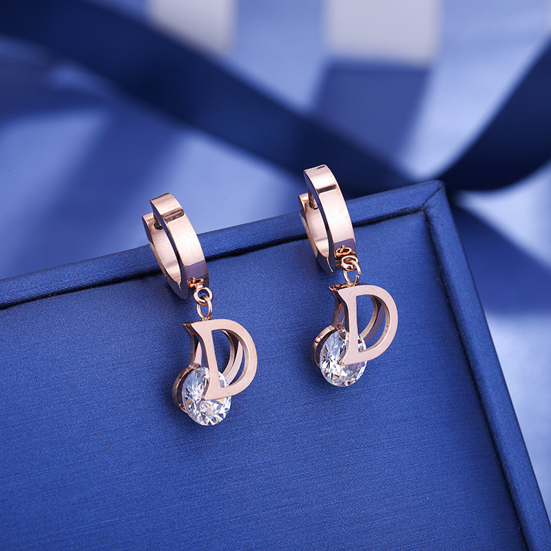 Vintage Luxury Letter D Crysta - Vintage Fashion Jewelry Brands のレビューと価格