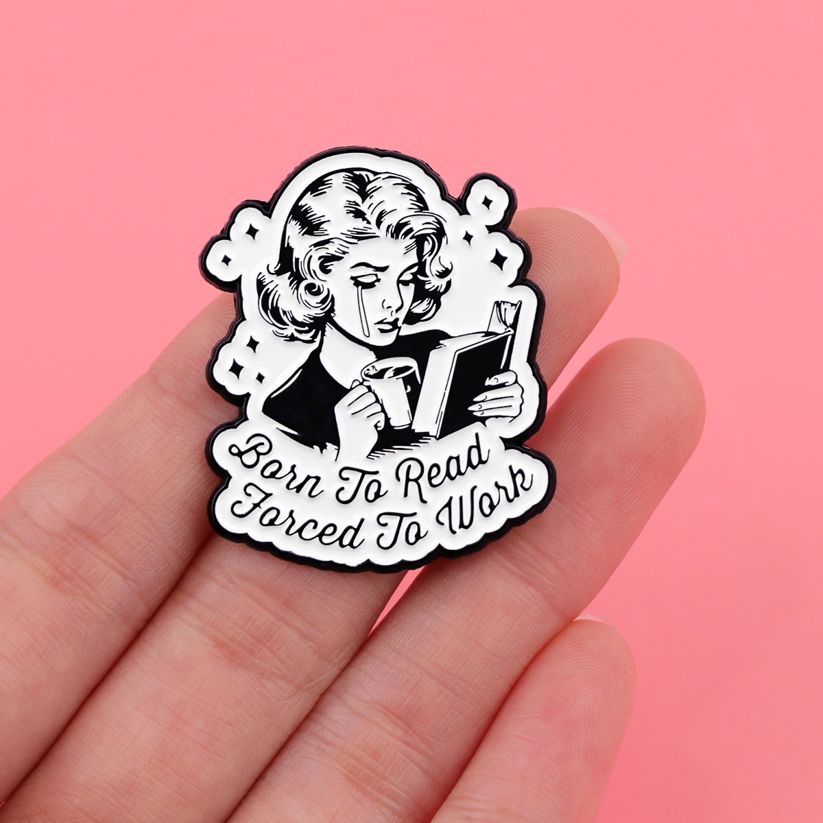 Bookworm Quotes Enamel Pin Rea - Vintage Fashion Quotes のレビューと価格