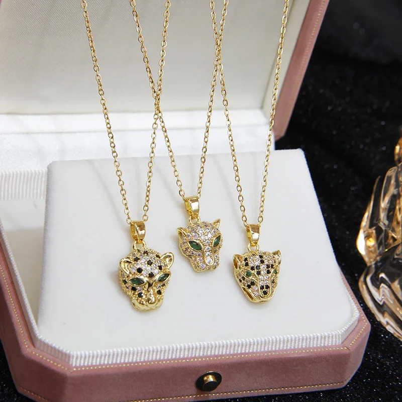 Classical Crystal Leopard Pend - Vintage Fashion Jewelry Brands のレビューと価格