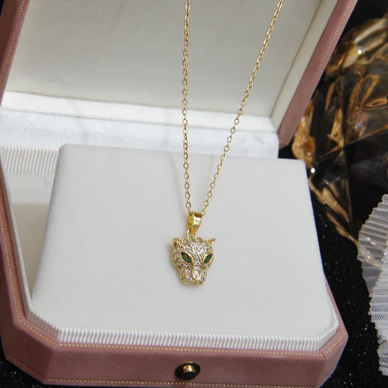 Classical Crystal Leopard Pend - Vintage Fashion Jewelry Brands のレビューと価格