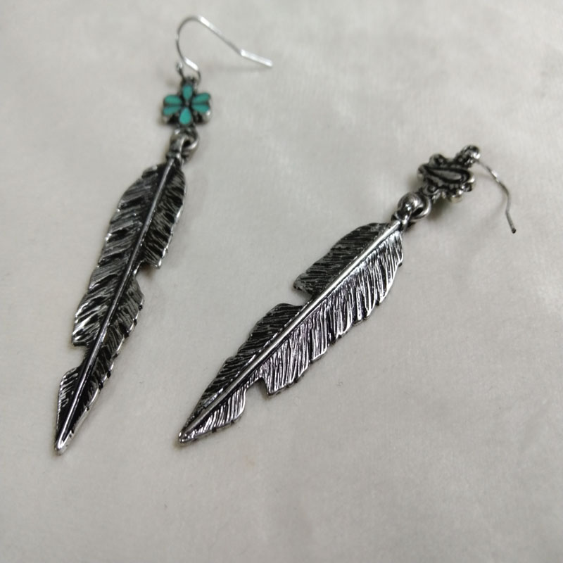 Antique Silver Feather Drop Ea - Vintage Fashion Jewelry Brands のレビューと価格