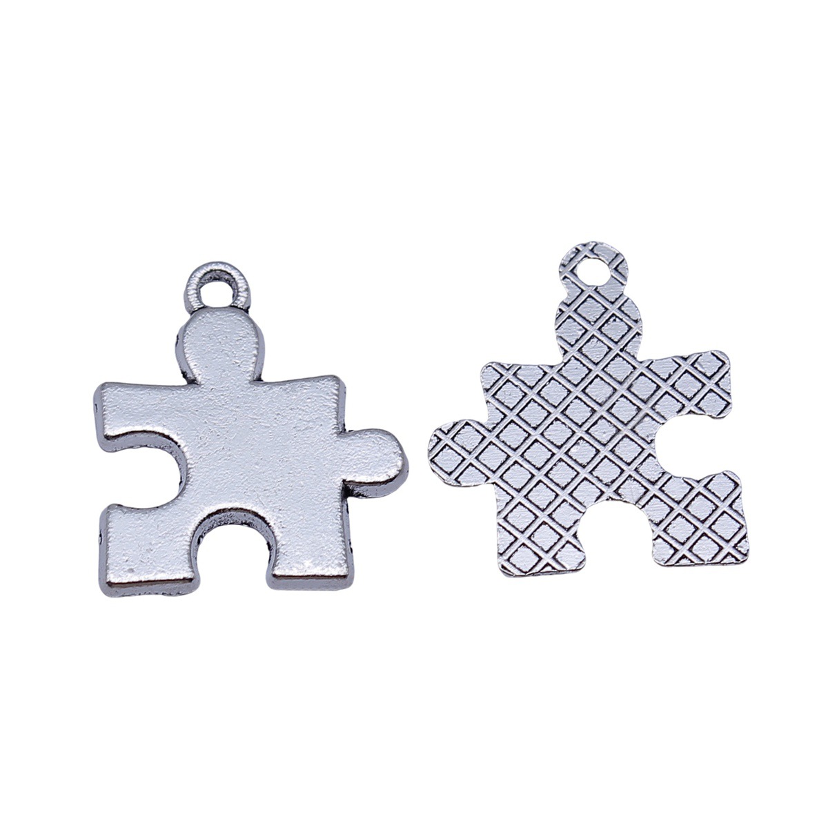WYSIWYG 10pcs 23x20mm 2 Colors - Vintage Fashion Pieces のレビューと価格