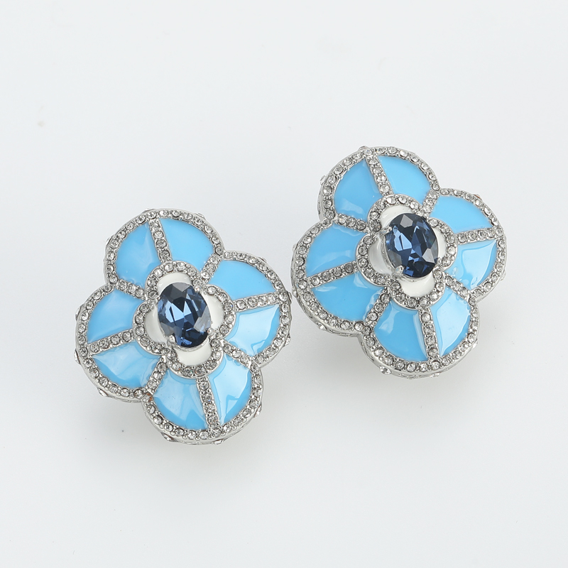 Vintage Four Leaves Blue Stud  - Vintage Fashion Jewelry Brands のレビューと価格