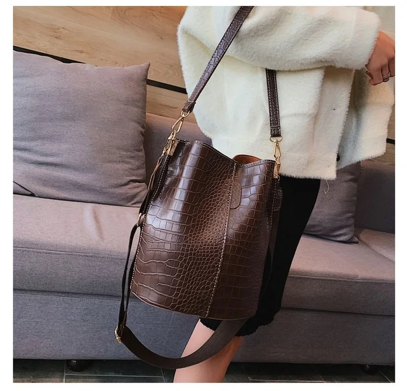 Vintage Leather Stone Pattern  - Vintage Fashion Patterns のレビューと価格