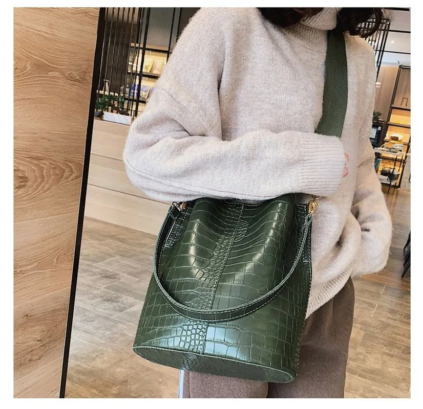 Vintage Leather Stone Pattern  - Vintage Fashion Patterns のレビューと価格